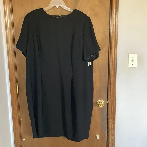 Vintage Worthington woman lined black dress w shoulder pads 22WP - Picture 4 of 11
